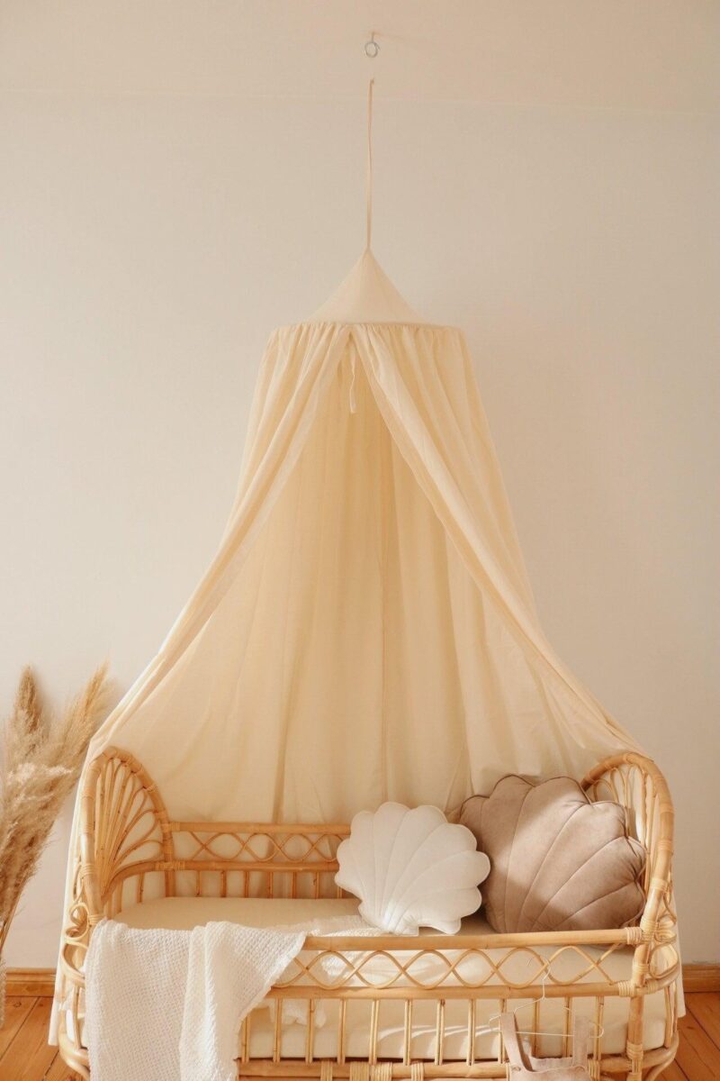 Aksamitna poduszka muszla "Biała perła"