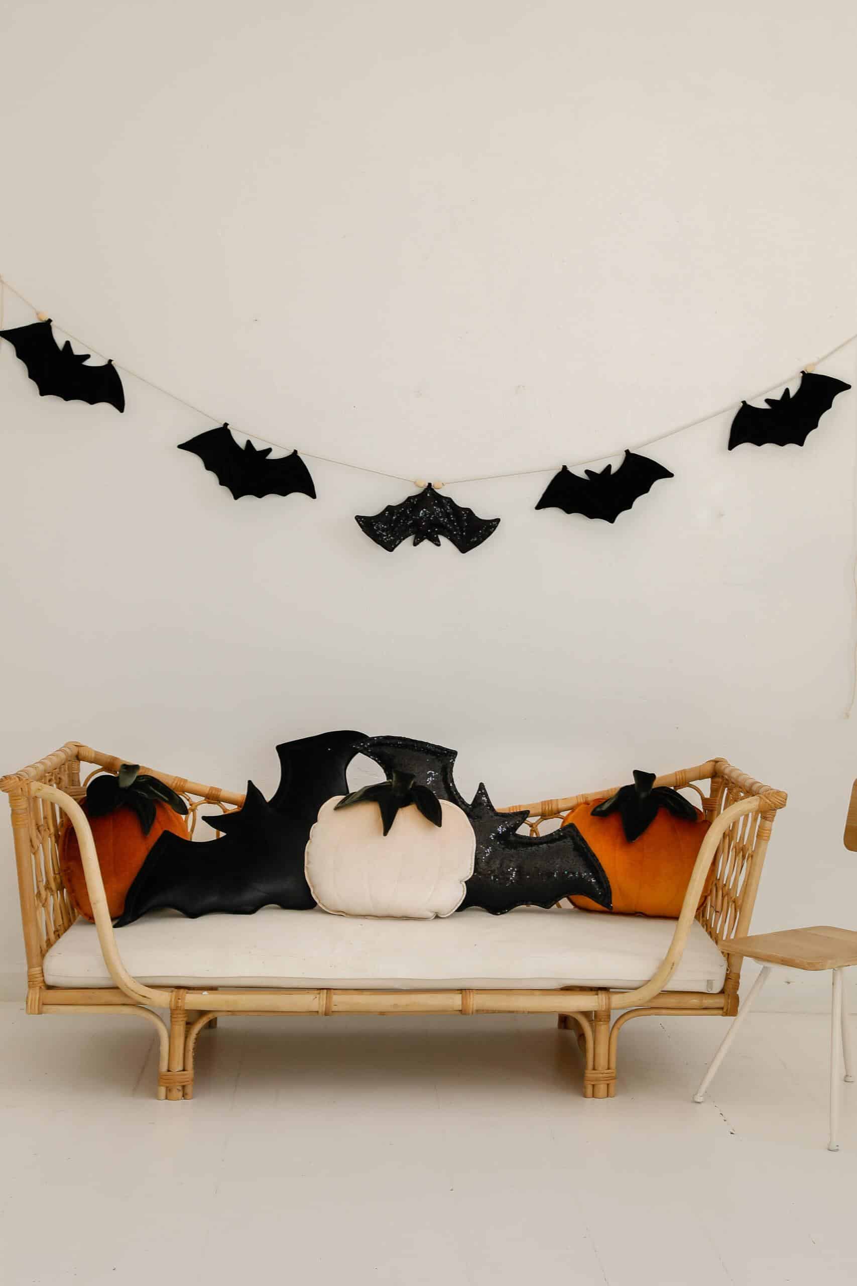 Girlanda dekoracyjna na Halloween "5 nietoperzy"