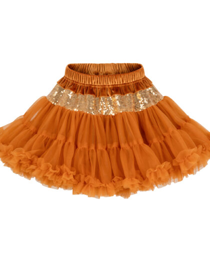 Pomarańczowa spódnica dziecięca z tiulu z elastycznym pasem z aksamitu oraz złotym pasem cekinów pod pasem.